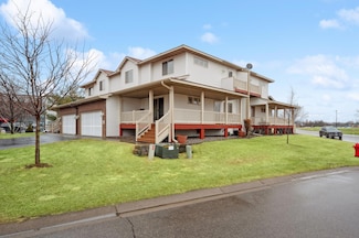 8614 Tessman Cir N, Brooklyn Park, MN 55445