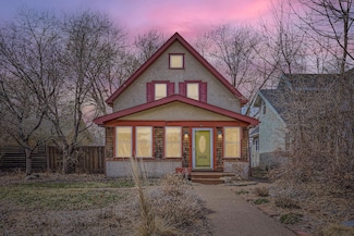 4039 Penn Ave N, Minneapolis, MN 55412