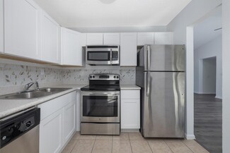 1421 NE 14th Ct Unit O-10, Jensen Beach, FL 34957