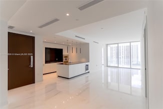 300 Biscayne Blvd Way Unit 1102, Miami, FL 33131