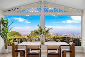 29805 Knoll View Dr, Rancho Palos Verdes, CA 90275