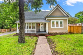 311 Brown St, Waxahachie, TX 75165