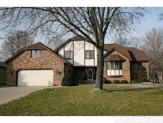 1061 Lawnview Ave, Saint Paul, MN 55126
