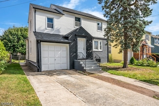 16 Pleasant Ave, Belleville, NJ 07109