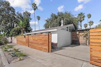 4670 Larkspur St, San Diego, CA 92107