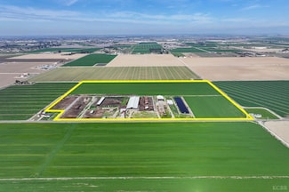8730 Iona Ave, Hanford, CA 93230