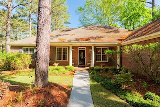 4850 Oak Arbor Dr, Valdosta, GA 31602
