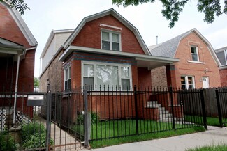 1106 N Keystone Ave, Chicago, IL 60651
