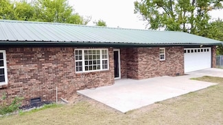 10085 Arkansas 359, London, AR 72847