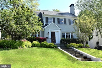 3517 Woodbine St, Chevy Chase, MD 20815
