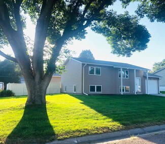 318 Aspen Dr, Norfolk, NE 68701