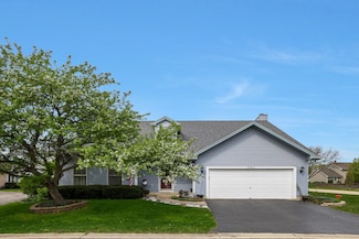 281 Windsor Dr, Bartlett, IL 60103