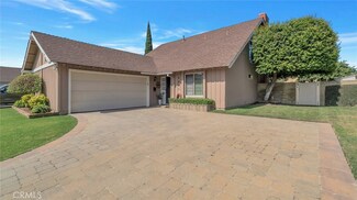 8011 Hummingbird Cir, La Palma, CA 90623