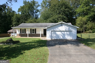 105 Deep Forest Ln, Fayetteville, GA 30215