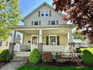 409 S Market St, Muncy, PA 17756