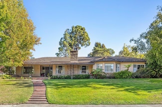 1735 Crockett Ln, Hillsborough, CA 94010