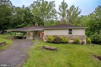 35 Strimples Mill Rd, Stockton, NJ 08559