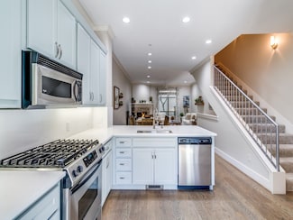 3204 Wycliff Ave Unit 3216, Dallas, TX 75219