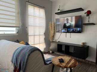 19 Calle Jose E Pedreira Unit D, Toa Baja, PR 00949