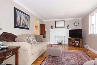 208 Thacher St, Milton, MA 02186