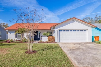 10042 85th St, Seminole, FL 33777