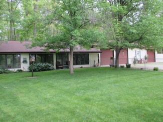 100 Lane 100 Lake Arrowhead, Hudson, IN 46747