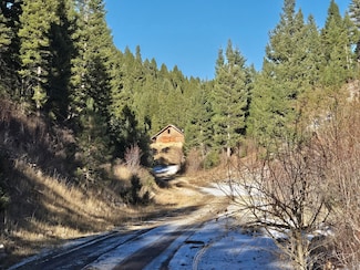 9678 Cramer Creek Rd, Clinton, MT 59825