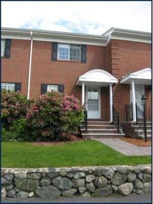 31 April Ln, Lexington, MA 02421