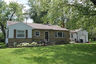 5889 Troy Rd, Springfield, OH 45502