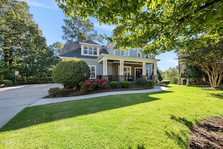 104 Creekbury Ct, Cary, NC 27519