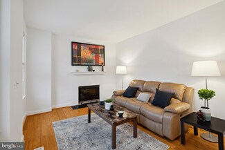502 W King St, Philadelphia, PA 19144