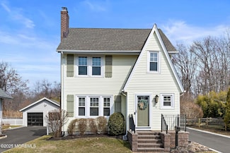9 Riverview Ave, Oceanport, NJ 07757