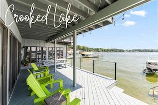 2405 W Sycamore Beach Rd, Angola, IN 46703