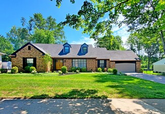 2140 Burning Tree Dr SE, Grand Rapids, MI 49546