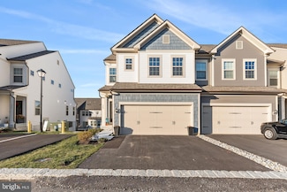 348 Milton Stamp Dr, Glen Mills, PA 19342