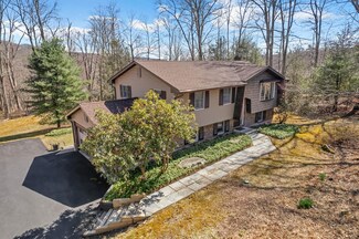 1134 Scotrun Dr, Scotrun, PA 18355