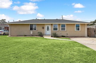 2536 Massachusetts Ave, Metairie, LA 70003