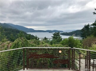 308 Crest Ln, Bellingham, WA 98229