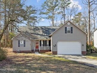 127 Dockside Dr, Jacksonville, NC 28546