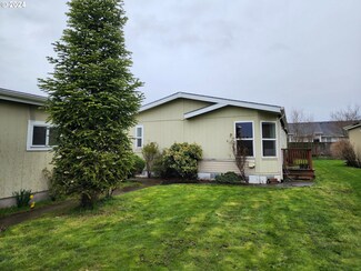 611 Saint James Place, Molalla, OR 97038