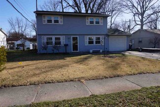 3316 Varsity Ln, Fort Wayne, IN 46805