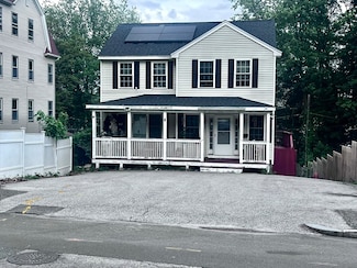 40 Lakewood St, Worcester, MA 01603