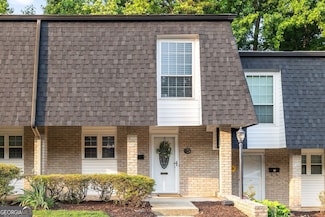5170 Chemin de Vie NE, Sandy Springs, GA 30342