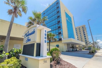 1909 S Atlantic Ave Unit 201, Daytona Beach, FL 32118