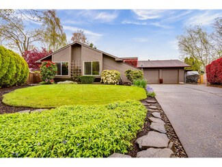 1181 Quince Dr, Junction City, OR 97448