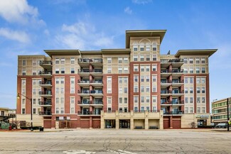 656 Pearson St Unit 409C, Des Plaines, IL 60016