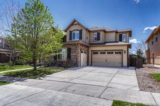 26566 E Peakview Dr, Aurora, CO 80016