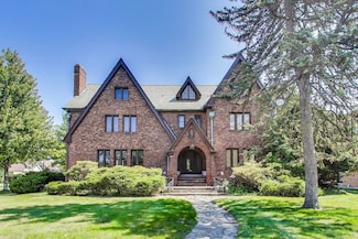 1447 Ashland Ave, River Forest, IL 60305