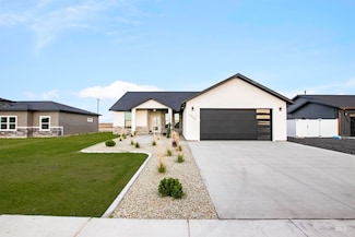 2409 N Jackson St, Jerome, ID 83338