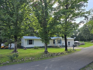 329 Clover Ln, Waverly, TN 37185